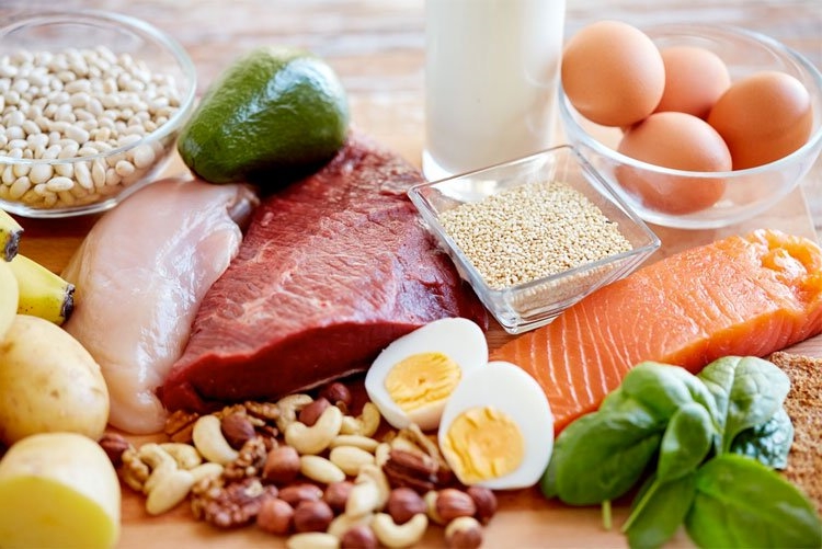 como-comer-mas-proteina-en-dieta_638