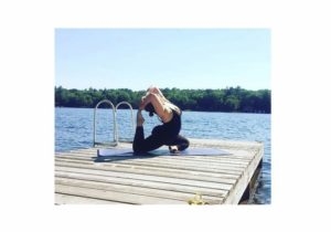 o-excesso-de-peso-nao-impede-praticar-yoga-24