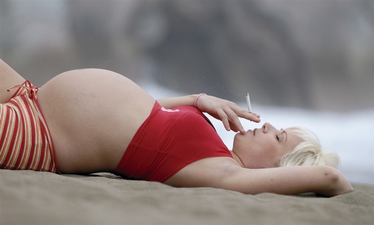 fumar-na-gravidez-afeta-adn-do-feto-2